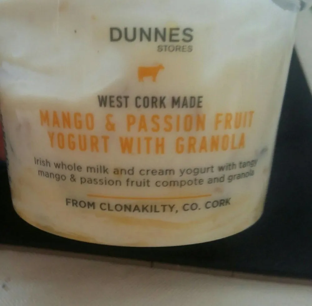 Mango & Passion fruit yogurt with granola