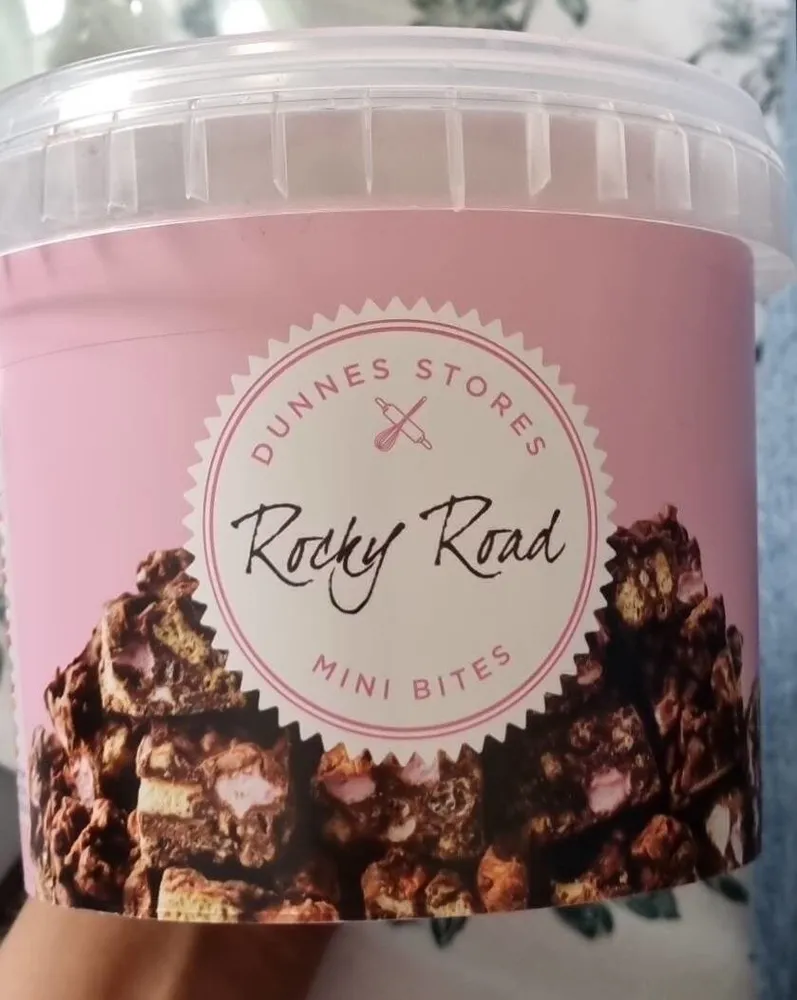 BEST BEFORE: 09 APP 2026 01:59 DUNNES STORES Rocky
