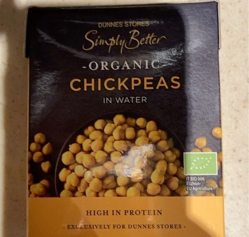 Organic Chickpeas in Water