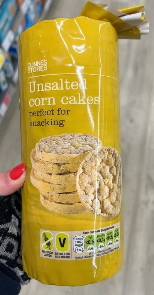 Unsalted corn cakes