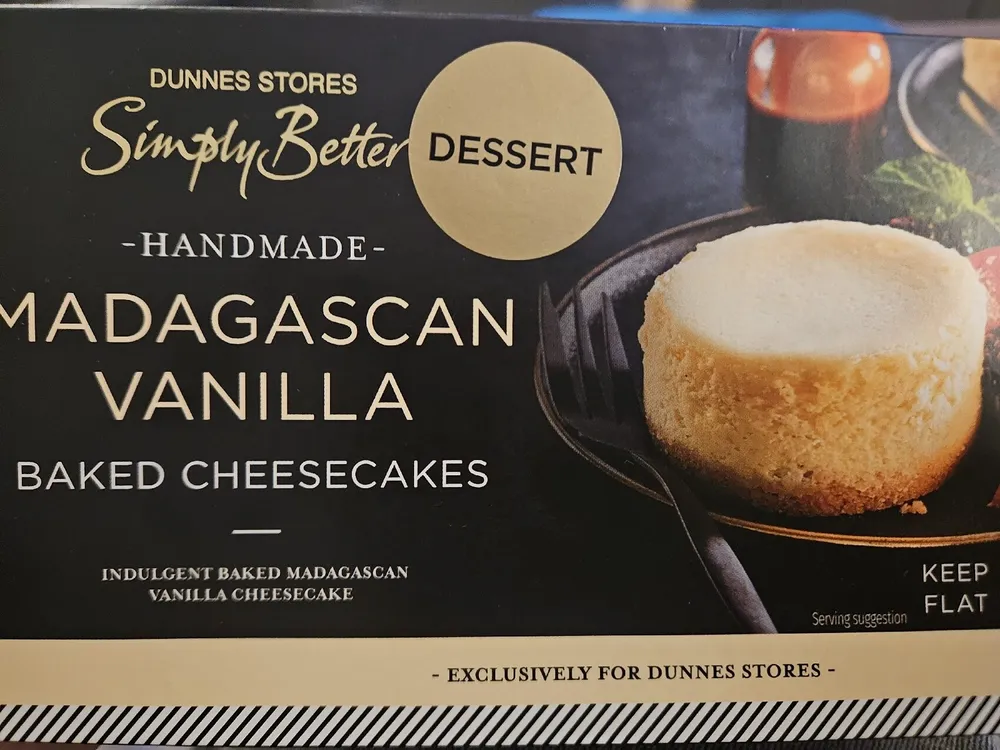 Simply Better Madagascan Vanilla Baked Cheesecake