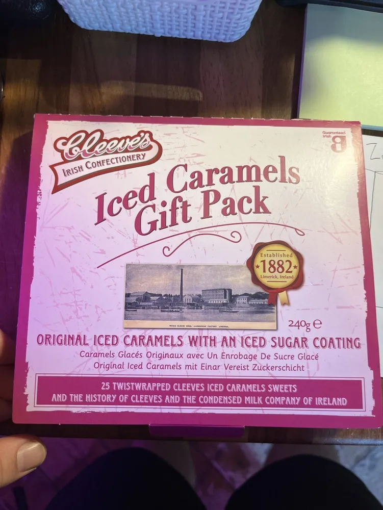 Iced Caramels Gift Pack