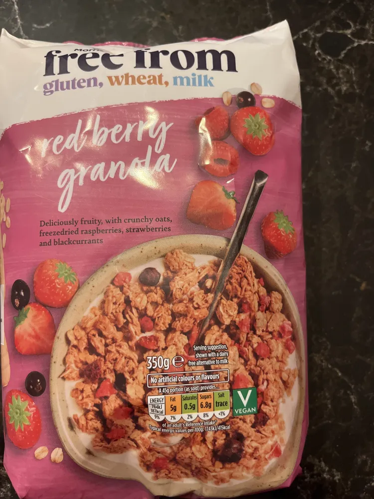red berry granola