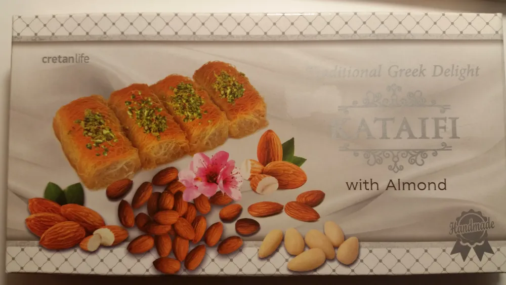 Katifi with almonds