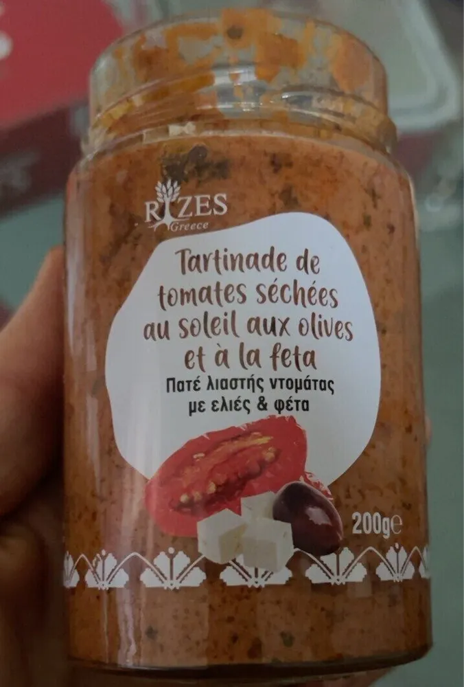 Tartinade de tomates séchées au soleil aux olives et a la feta