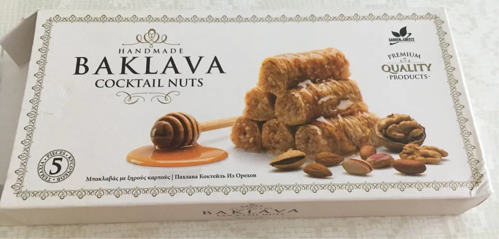 Handmade Baklava cocktail nuts