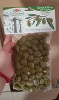 Green olives with oregano