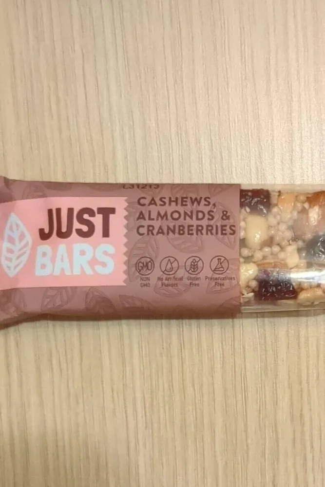 Just Bars: Cashews, almond and Cranberries