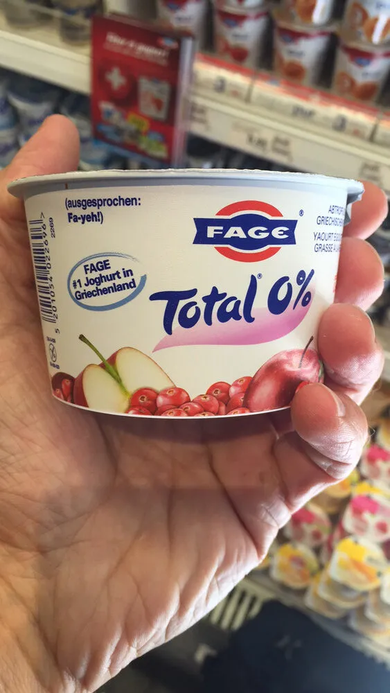FAGE Total 0% avec Pomme Cranberry