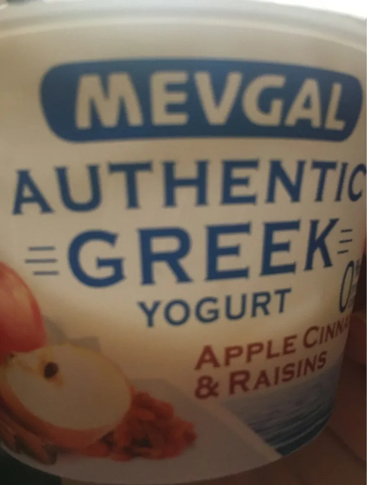 Authentic greek yogurt apple cinnamon and raisins
