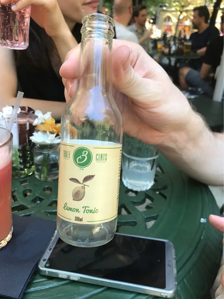 Lemon tonic