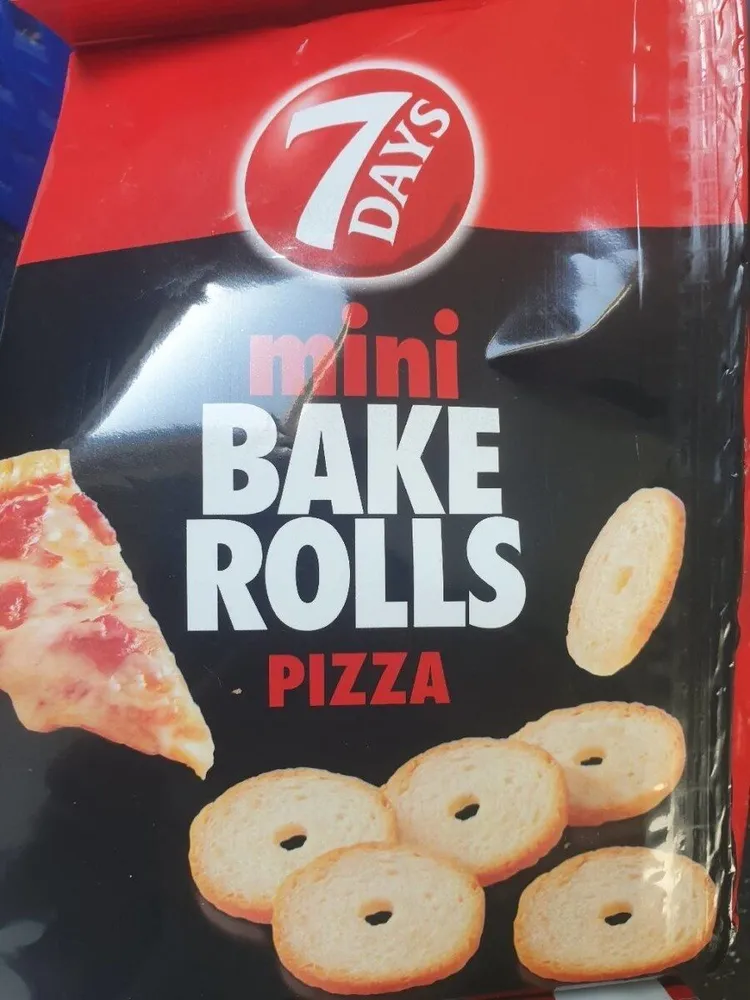 mini BAKE ROLLS Pizza