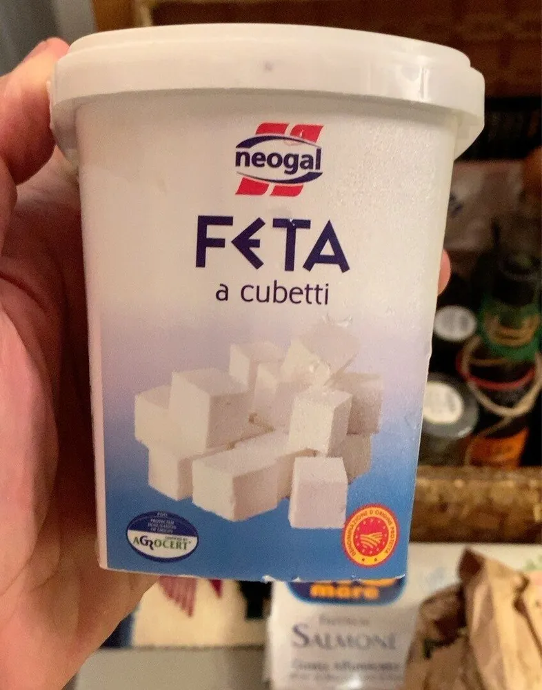 Feta a cubetti
