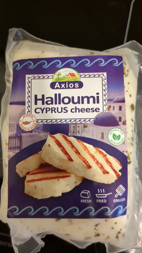Halloumi Cyprys cheese