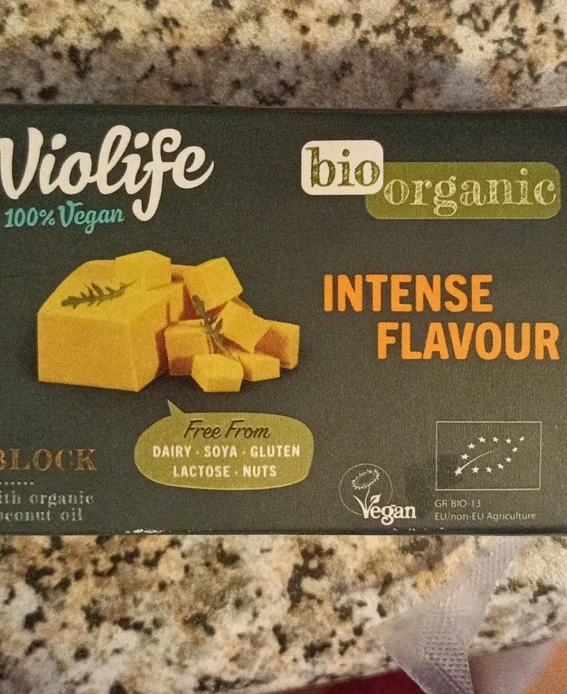 Intense flavour violife