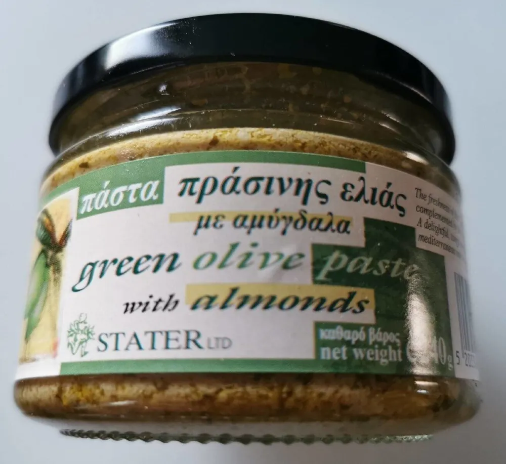 Green olive pastel with almonds