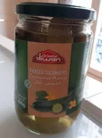 Concombres marinés