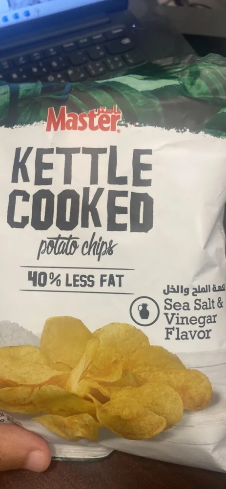 Kettle cooked potato chips sea salt & vinegar