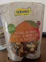Melange de mangues séchées d’abricots secs