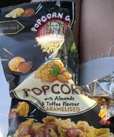 Popcorn caramel with almonds
