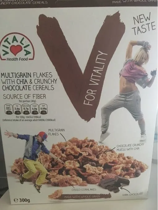 Multigrain Flakes With Chia And Crunchy Chocolate Cereals