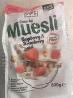 Crunchy Muesli With Raspberry & Strawberry