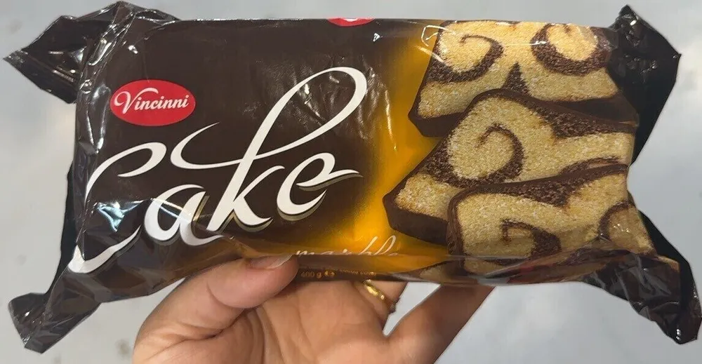 Cake marble cocoa and vanilla
