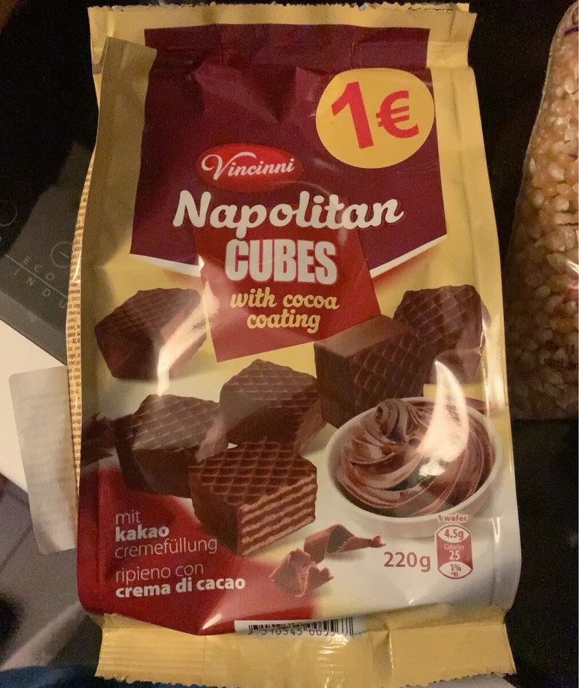 Napolitain cubes (with cocoa coating)