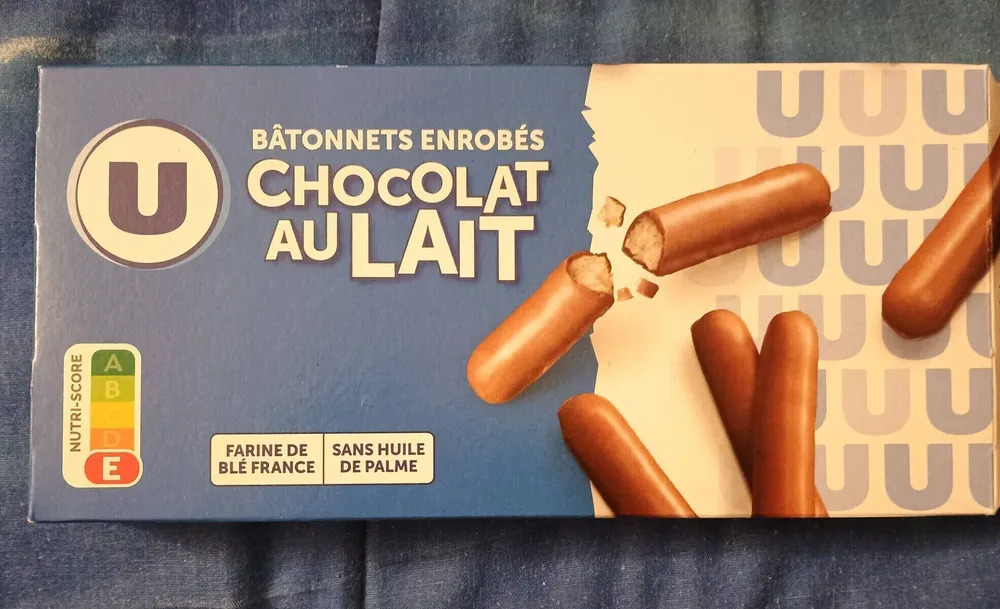 Bâtonnets enrobés au chocolat au lait
