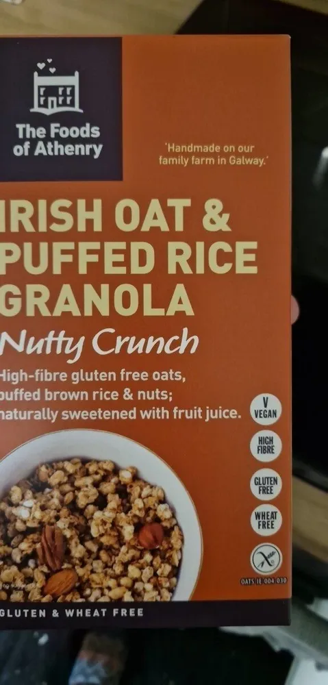 Irish oat and puffed rice granola