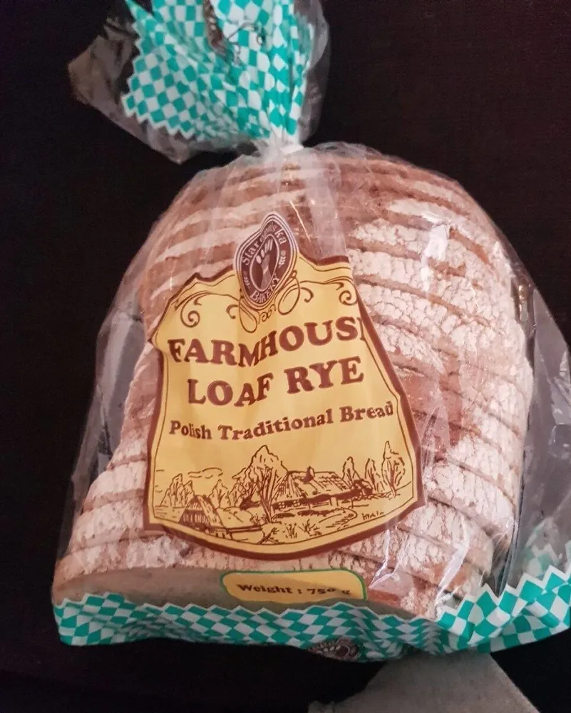 Farmhouse loaf bread.