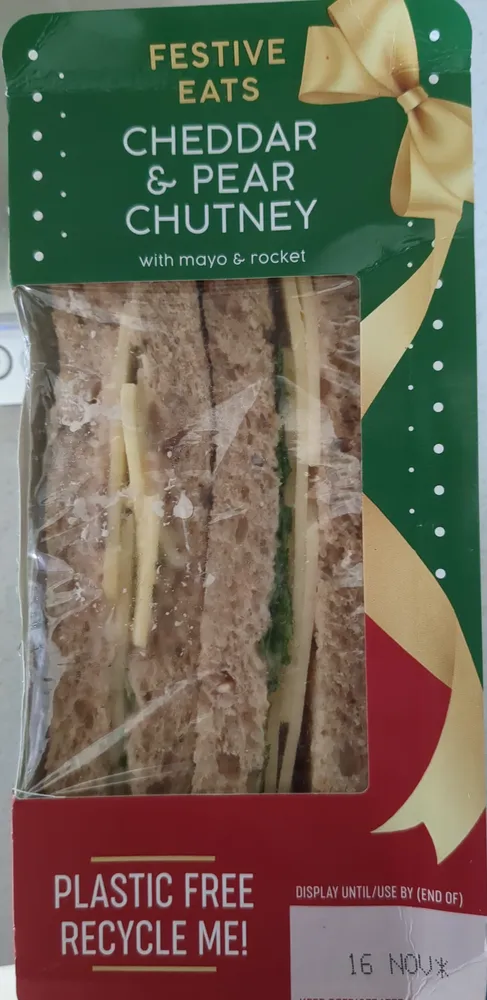 Cheddar & Pear Chutney Sandwich