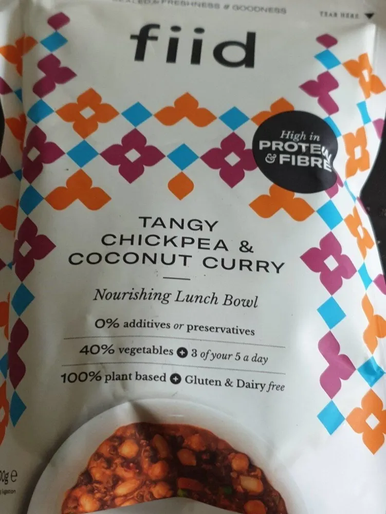 Tangy chickpea and coconut curry