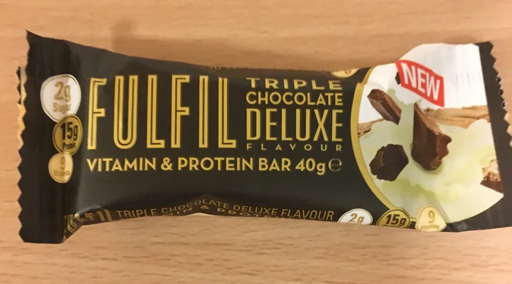 Ttiple chocolate deluxe flavour vitamin and protein bar
