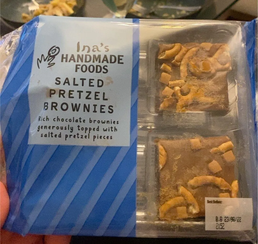Salted pretzel brownies