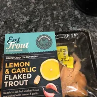 Lemon and garlic flakes trout