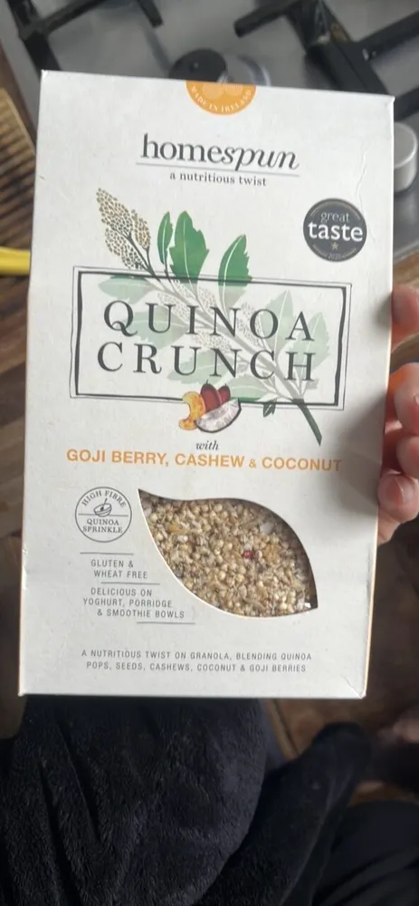Homespun Quinoa Crunch with Goji Berry, Cashew & Coconut