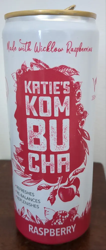 Strawberry kombucha