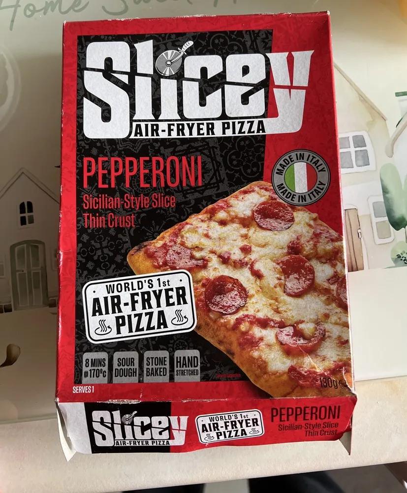 Air Fryer Pepperoni Pizza