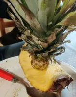 Fyffes, Pineapple