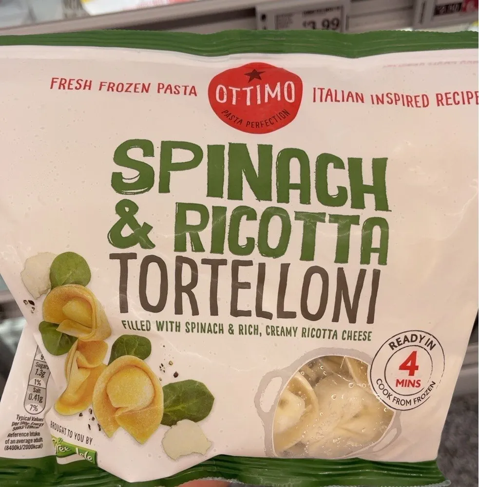 Spinach and ricotta tortelloni