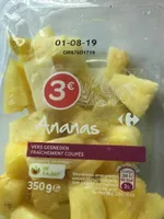 Ananas en blocs. Prêt à consommer