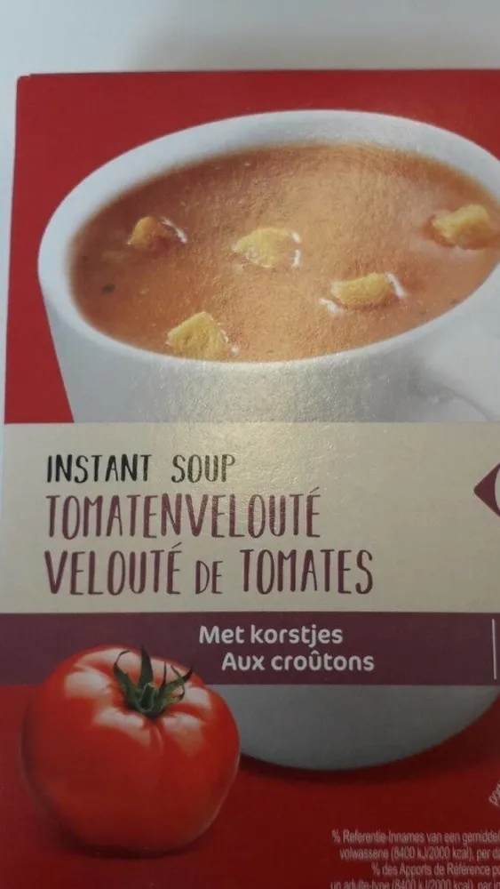 Velouté de tomates aux croûtons