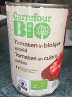 Tomates en cubes pelées