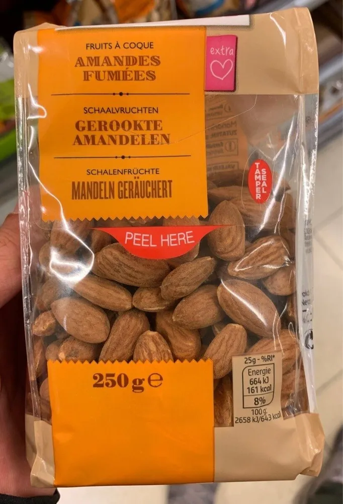 Amandes fumés