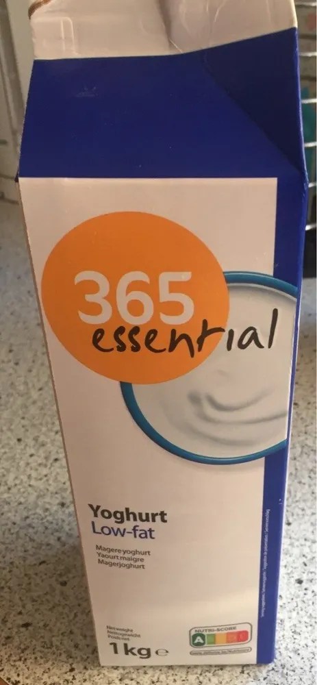 365 essential yoghurt low fat