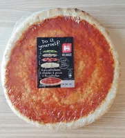 Double fond de pizza cuite sur pierre