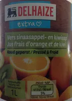 Jus frais d'orange et de kiwi