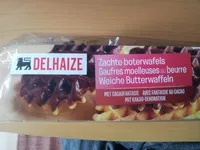 Gaufres moelleuses au beurre avec fantaisie au cacao