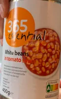 White beans in tomato saus
